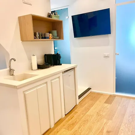 Kallisti In * Mykonos Town